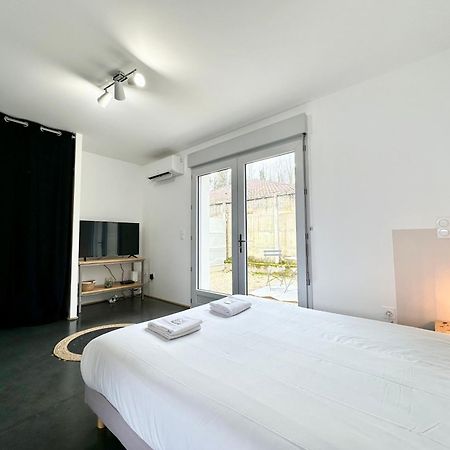 Le Chic - Parking - Exterieur - Fibre - Calme Apartment Mont-de-Marsan Bagian luar foto